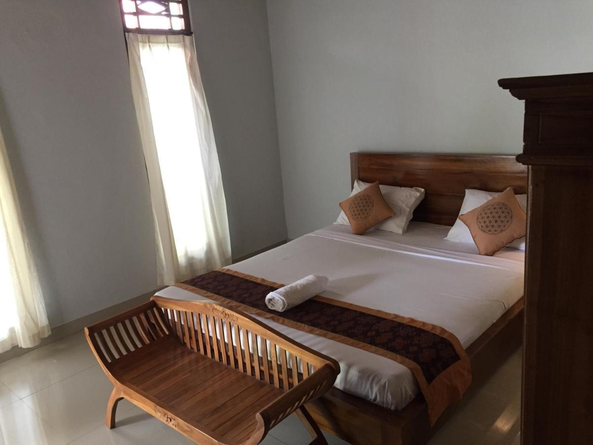 Dipa * Ubud